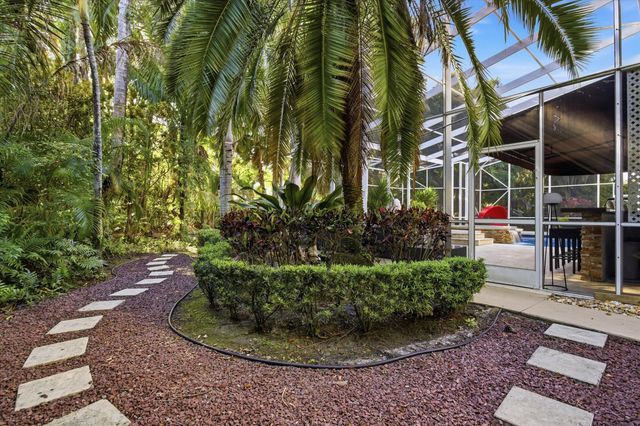 6005 Pinewood Avenue, Parkland, FL 33067