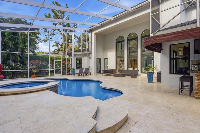 6005 Pinewood Avenue, Parkland, FL 33067