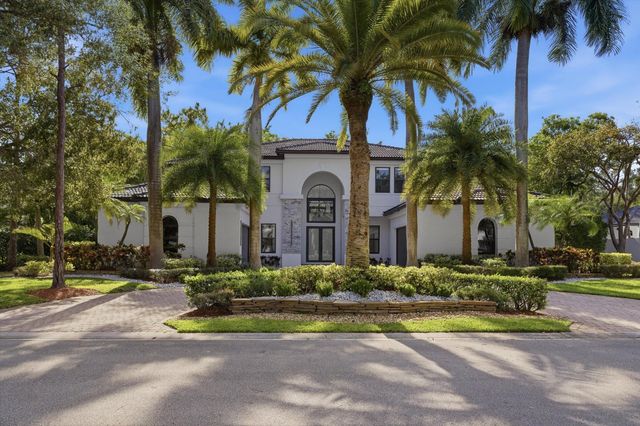 6005 Pinewood Avenue, Parkland, FL 33067