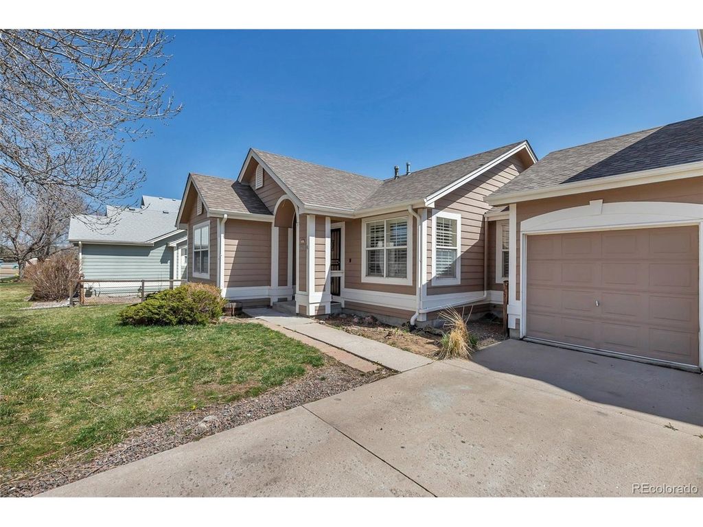 6428 Newcombe St A, Arvada, CO 80004