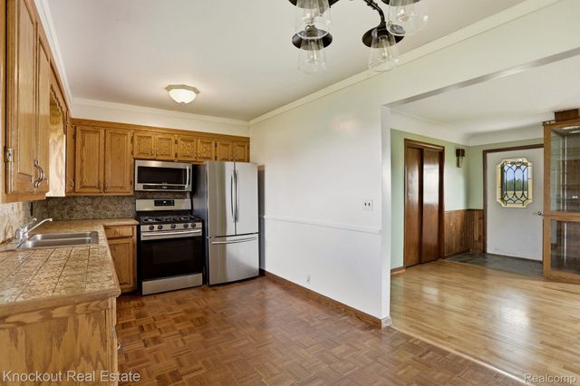 10051 Canada Road, Birch Run Township, MI 48415