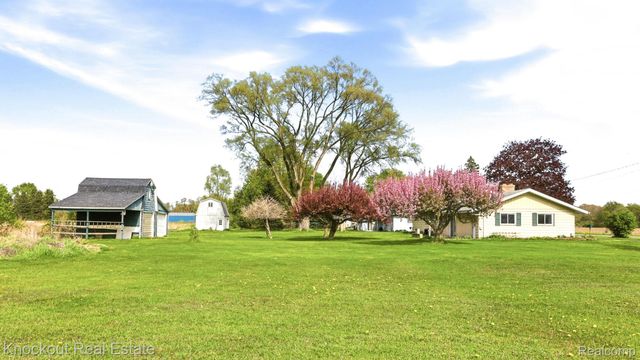 10051 Canada Road, Birch Run Township, MI 48415