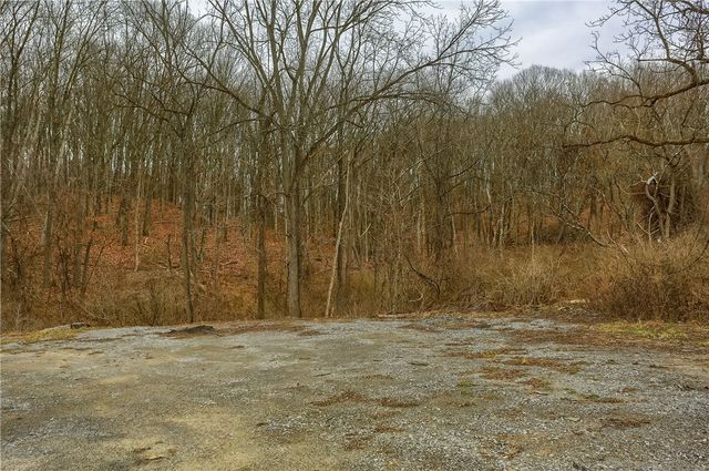 000 Mingo Rd, Marshall, PA 15090