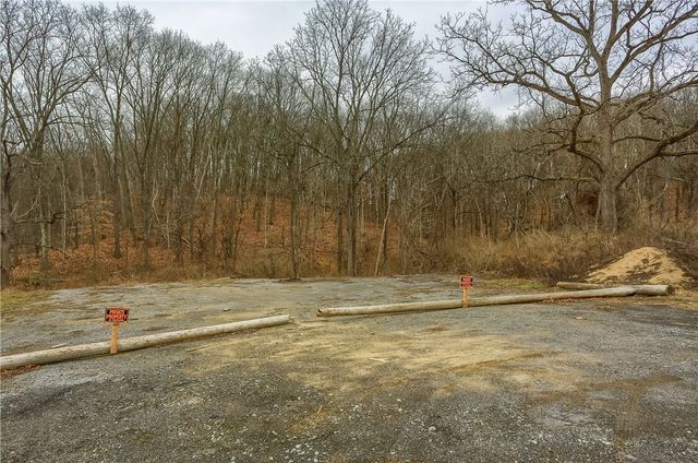 000 Mingo Rd, Marshall, PA 15090