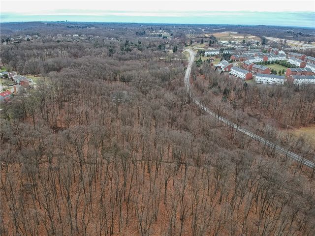 000 Mingo Rd, Marshall, PA 15090