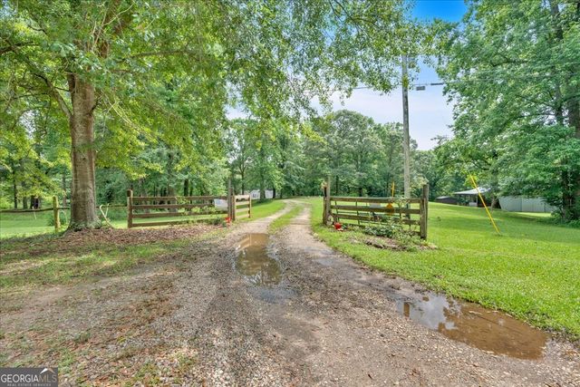 262 Jackson Shoals Road, Franklin, GA 30217