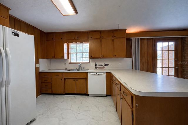 355 SW MARVIN BURNETT ROAD, Lake City, FL 32025