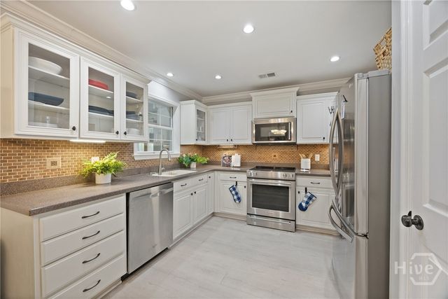 29 Rose Hill Drive, Savannah, GA 31419