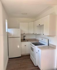 7535 NE 2nd Court 4, Miami, FL 33138