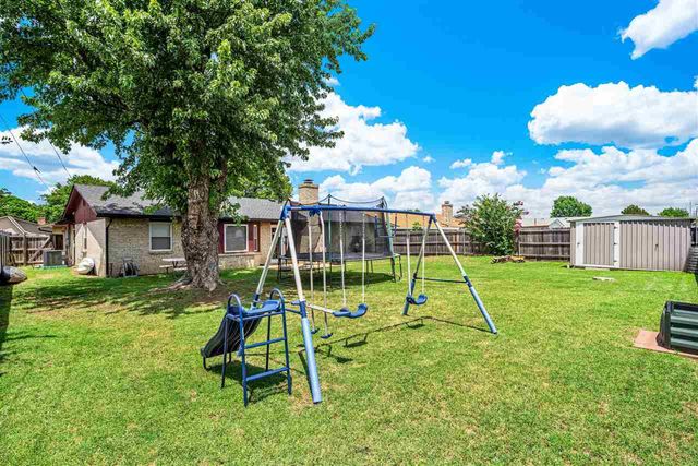 6820 NW Ferris, Lawton, OK 73505