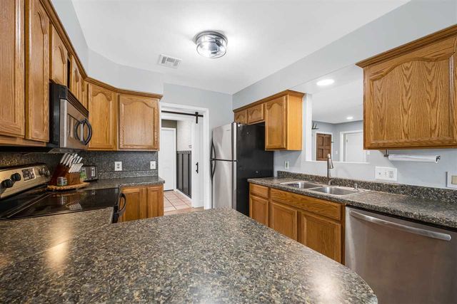 6820 NW Ferris, Lawton, OK 73505