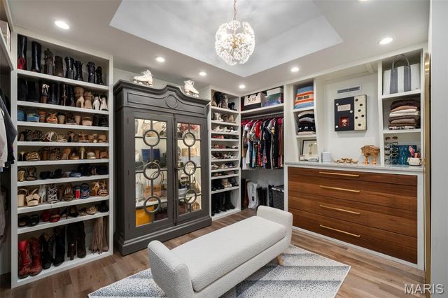 132 Mystic Meadows Lane, Creve Coeur, MO 63141