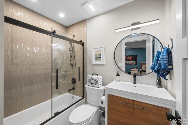 132 Mystic Meadows Lane, Creve Coeur, MO 63141