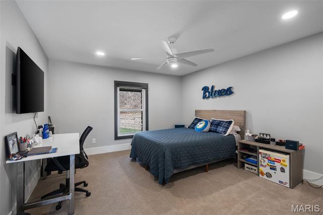 132 Mystic Meadows Lane, Creve Coeur, MO 63141