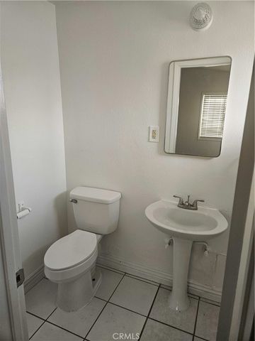 1543 Elizabeth Lake, Palmdale, CA 93551