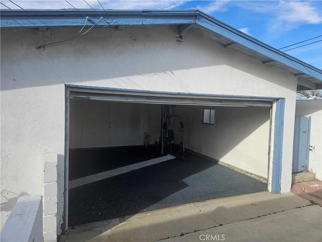 1543 Elizabeth Lake, Palmdale, CA 93551