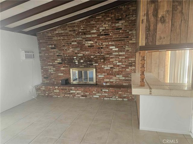 1543 Elizabeth Lake, Palmdale, CA 93551