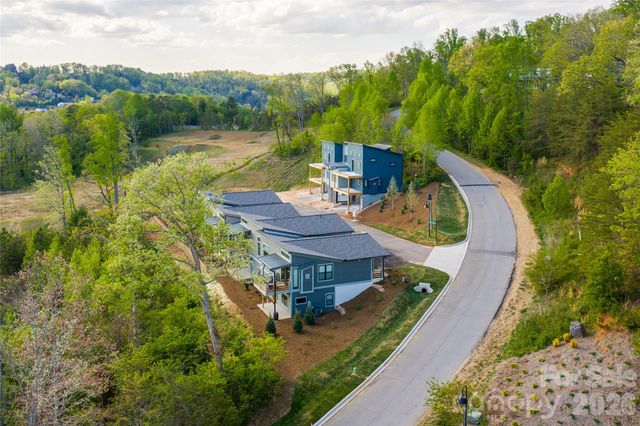 514 Sunset Villas Lane, Asheville, NC 28804
