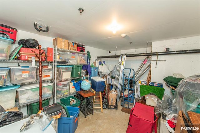 309 Mark Twain Way, Mahwah, NJ 07430
