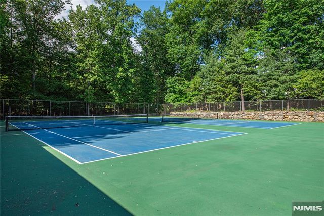 309 Mark Twain Way, Mahwah, NJ 07430
