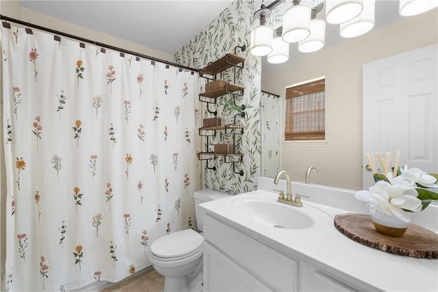 15111 Faircrest Drive, College Station, TX 77845