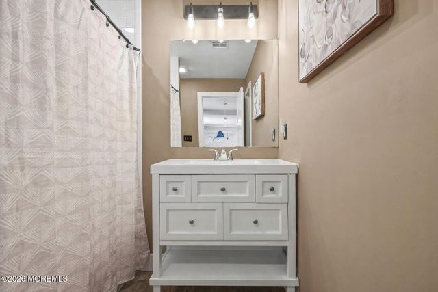 39 Sloop Creek Road, Bayville, NJ 08721