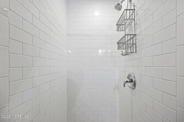 39 Sloop Creek Road, Bayville, NJ 08721