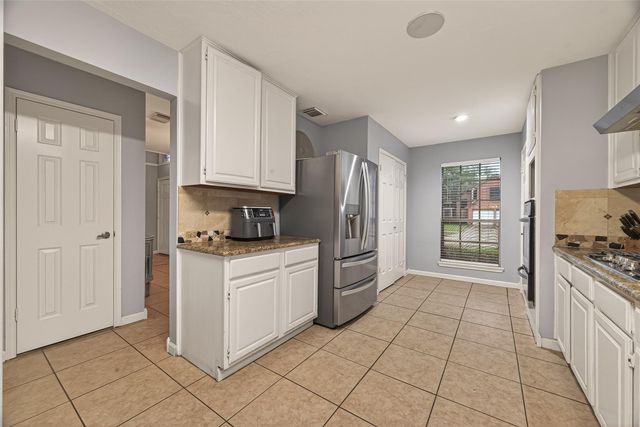 12206 Paddock Way, Houston, TX 77065