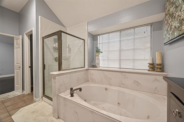 12206 Paddock Way, Houston, TX 77065