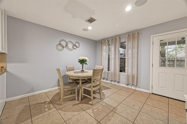 12206 Paddock Way, Houston, TX 77065