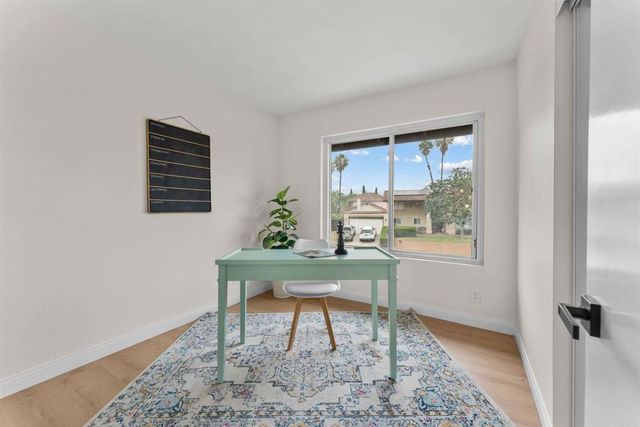 1401 N Elm Street, Escondido, CA 92025