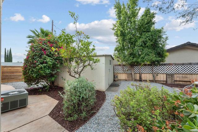 1401 N Elm Street, Escondido, CA 92025