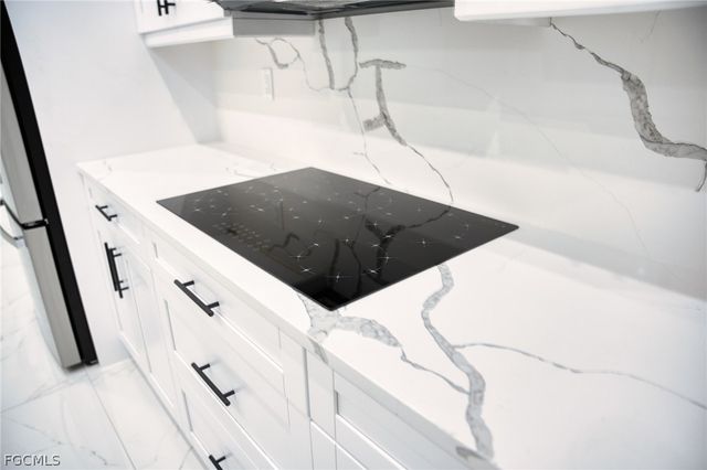 9 NW 12th PL, Cape Coral, FL 33993