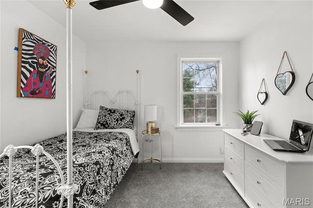 4727 Nelson Drive, St Louis, MO 63121