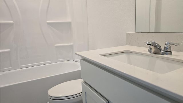 4822 KATRINA DRIVE, Haines City, FL 33844