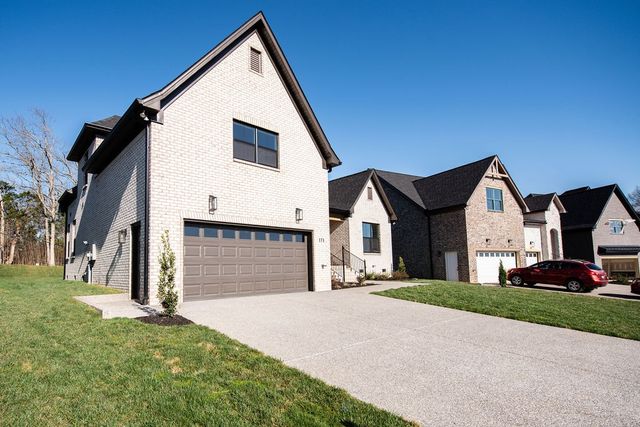 171 Karen Drive, Mount Juliet, TN 37122