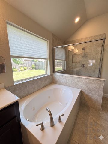 2956 Salina Drive, Grand Prairie, TX 75054