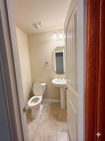 2956 Salina Drive, Grand Prairie, TX 75054