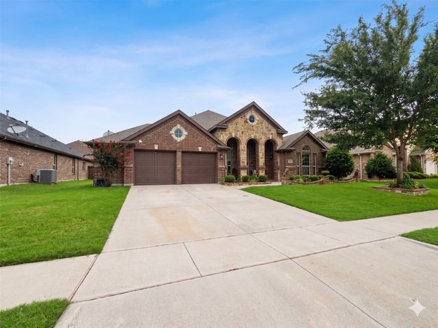 2956 Salina Drive, Grand Prairie, TX 75054