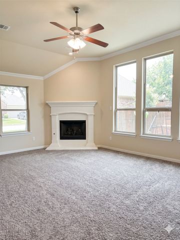 2956 Salina Drive, Grand Prairie, TX 75054
