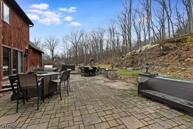 11 Joan Dr, Byram Twp., NJ 07874