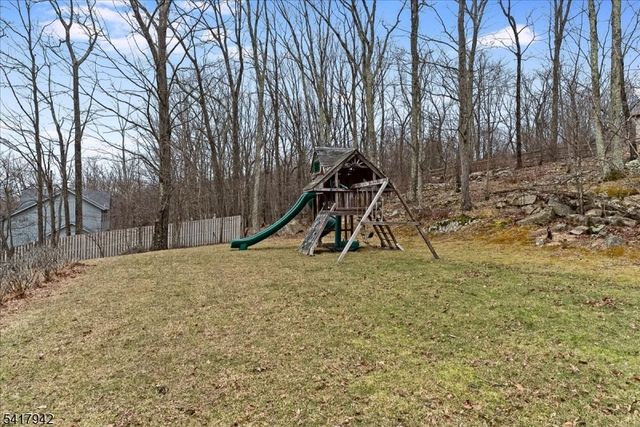 11 Joan Dr, Byram Twp., NJ 07874