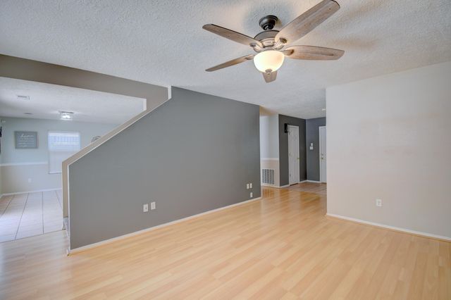 10527 VISTA BELLA Place NW, Albuquerque, NM 87114