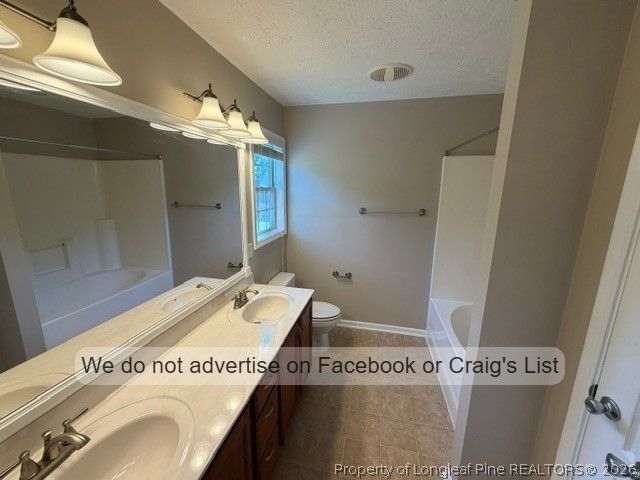 608 Cape Fear Road, Raeford, NC 28376