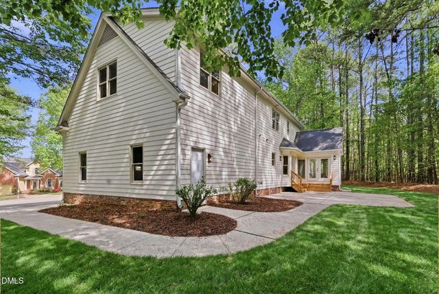 102 Paper Chase Court, Cary, NC 27519