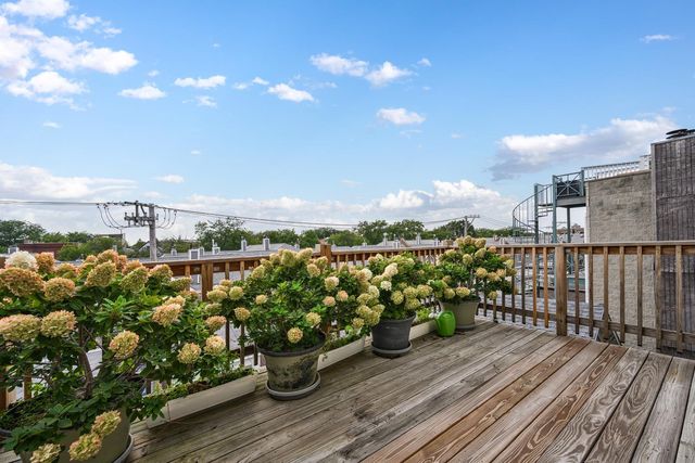 3306 N Clifton Avenue 3N, Chicago, IL 60657