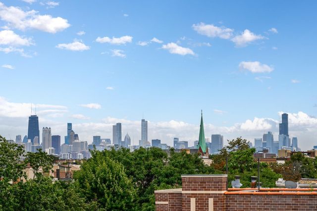 3306 N Clifton Avenue 3N, Chicago, IL 60657