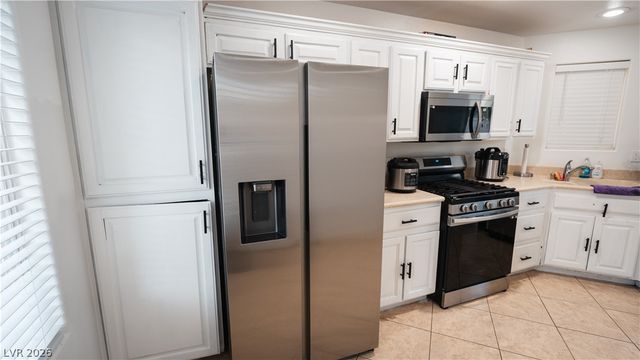 5087 Penryn Court, Las Vegas, NV 89139