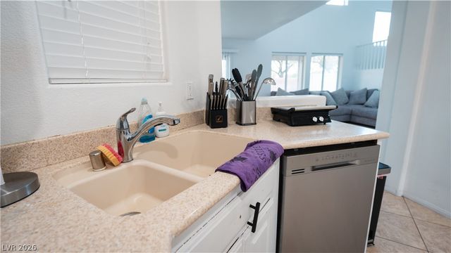 5087 Penryn Court, Las Vegas, NV 89139