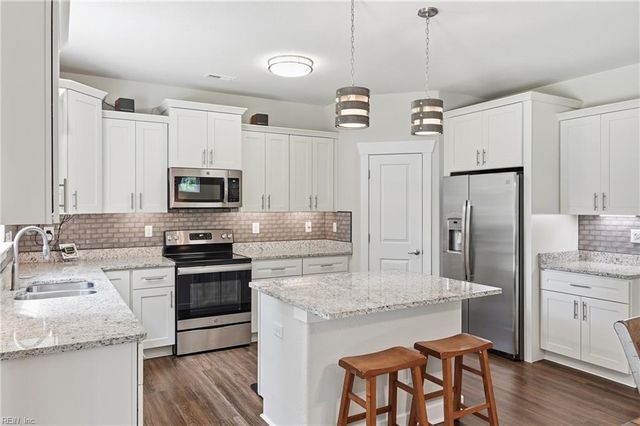 229 Old DR, Chesapeake, VA 23322